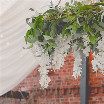 Guirlande Wisteria blomst hvid/grøn 1,7m bryllup